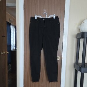 Judy Blue Black Skinny Jeans